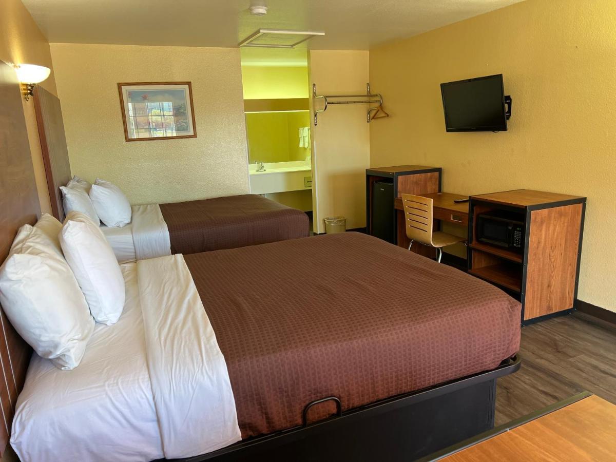 Executive Inn & Suites Lackland Afb ซานอันโตนิโอ ภายนอก รูปภาพ
